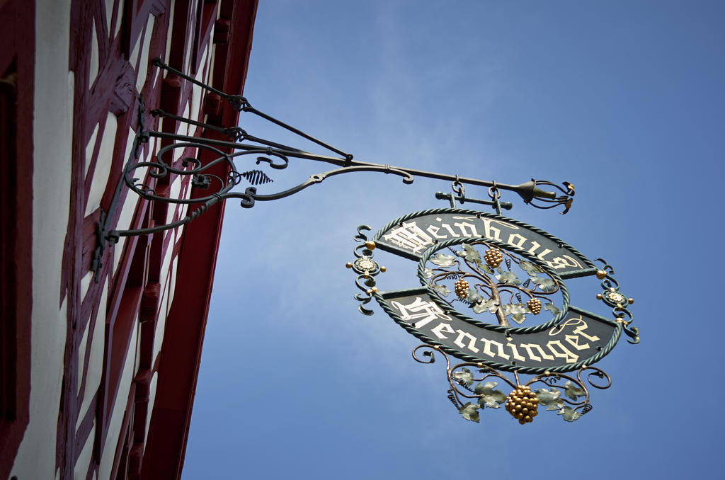 Weinhaus Henninger Hotel Kallstadt Luaran gambar